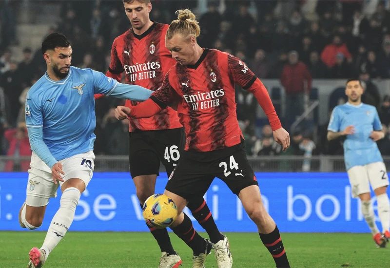 Milan u završnici do pobjede kod Lazija koji je ostao sa osam igrača