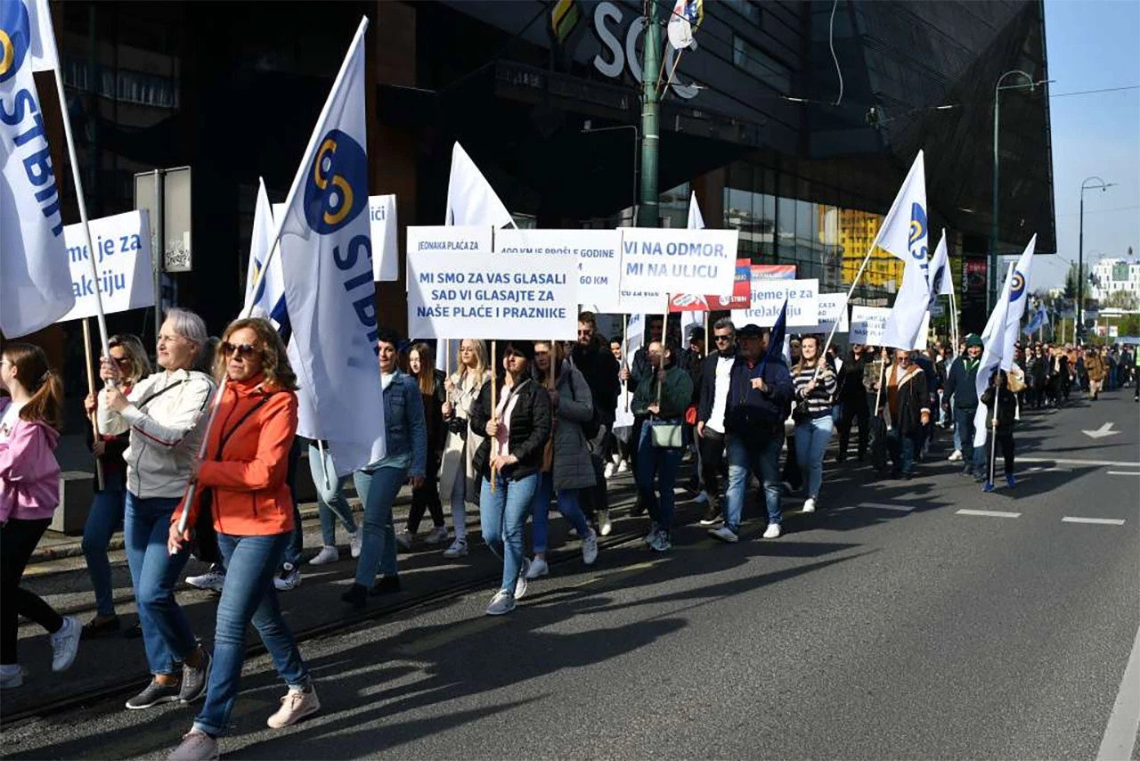 Sidnikat traži zakon o neradnim danima i za radnike u trgovini