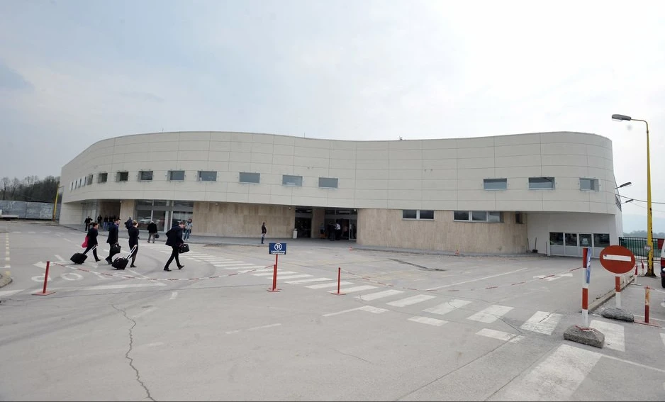 Loše vijesti stižu iz Tuzle: Lumiwings obustavio letove 