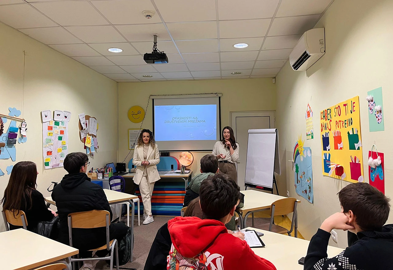 U Mostaru održana radionica za adolescente: Svoju lozinku ne govori ni prijateljima