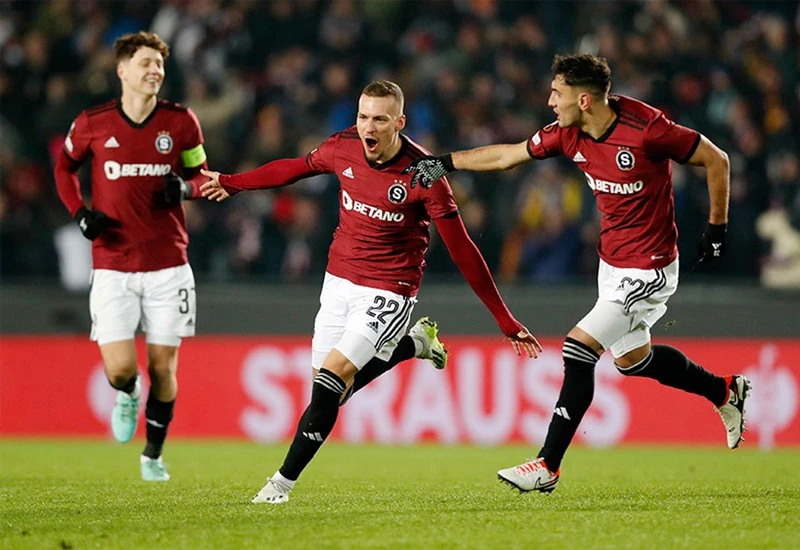 Sparta razbila Galatasaray, Marseille bolji od Šahtara, Roma na penale