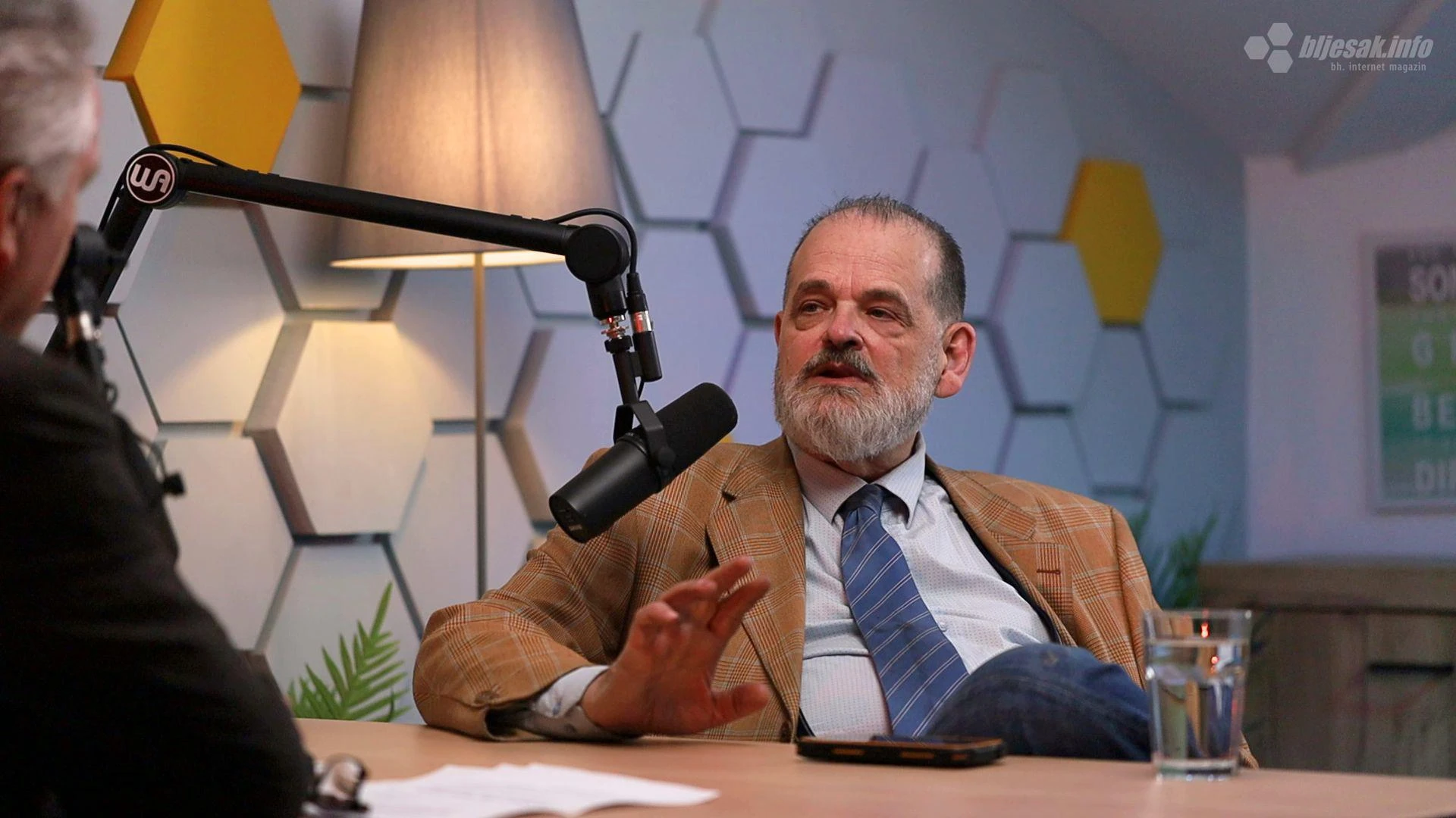 VIDEO | Miro Raguž: Kako ne bih bio loš inženjer, odabrao sam grafički dizajn