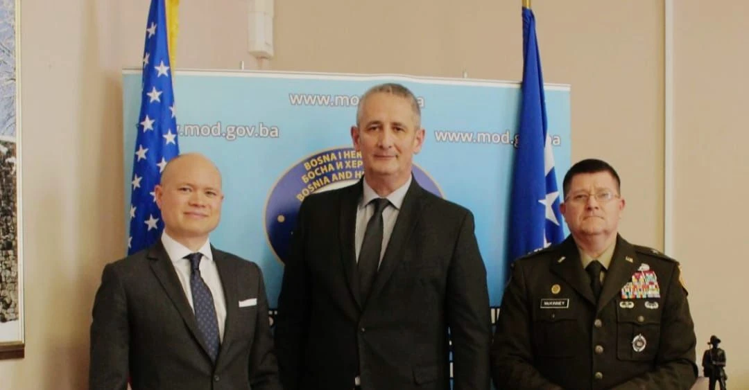 Zamjenik Galić s članovima izaslanstva Zapovjedništva Vojske SAD za Europu i Ureda ministra obrane SAD