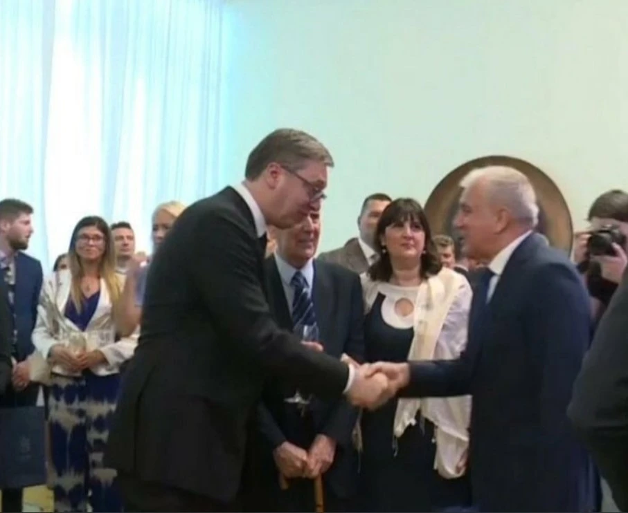 VIDEO I Zaratili Obradović i Vučić