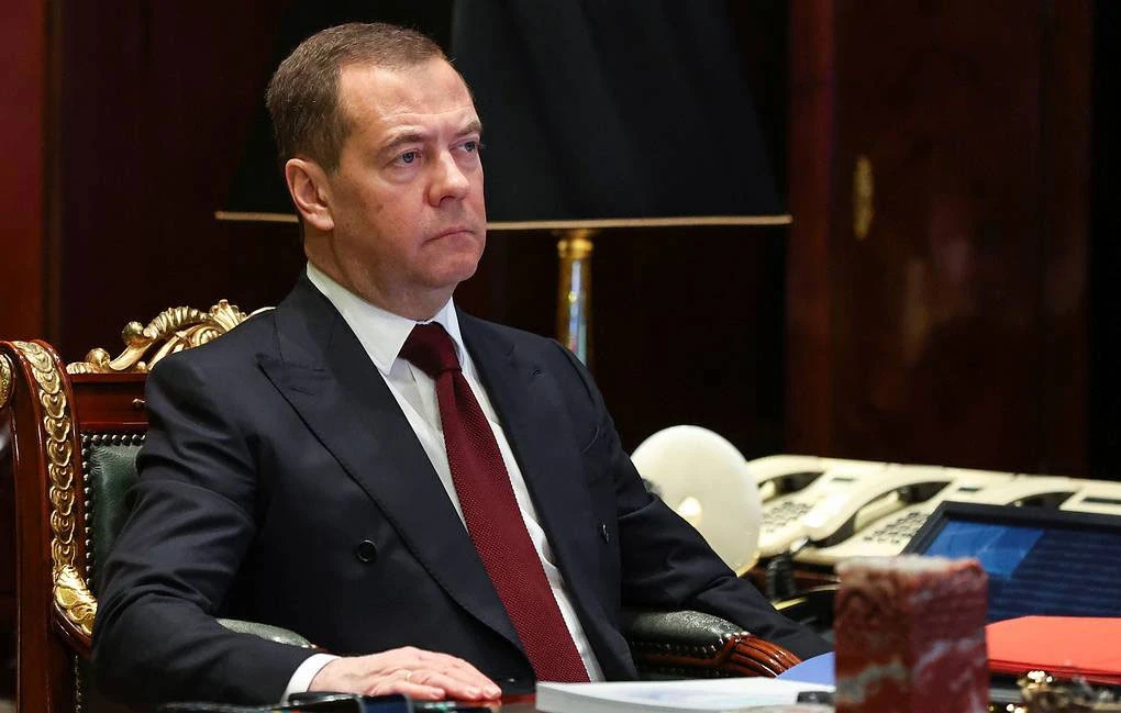 Medvedev zaprijetio nuklearnim napadom na London, Washington, Berlin i Kijev