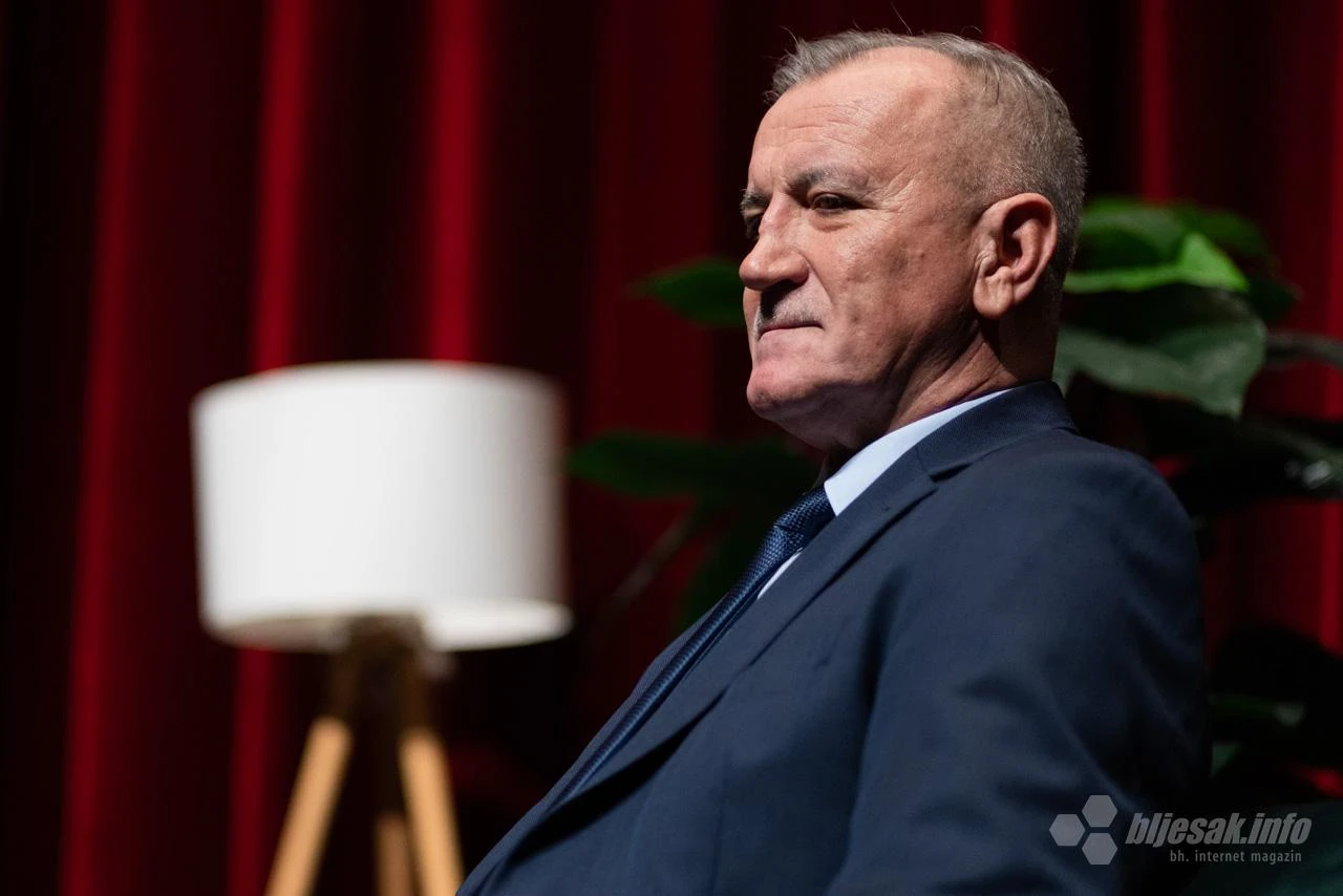 Nova reakcija na promociju Ćorićeve knjige: "Ovo nije samo naš vapaj"
