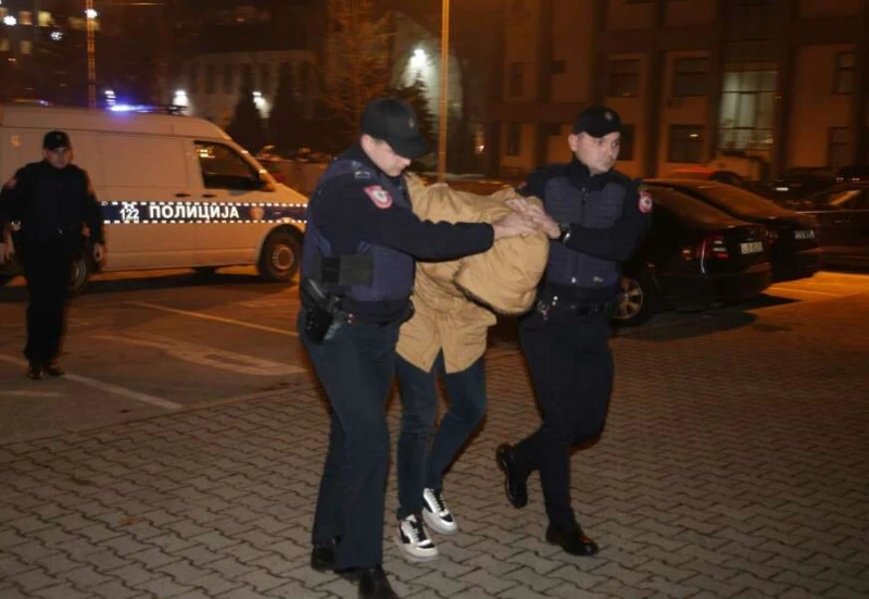Policajac osumnjičen za silovanje djevojke pušten iz pritvora