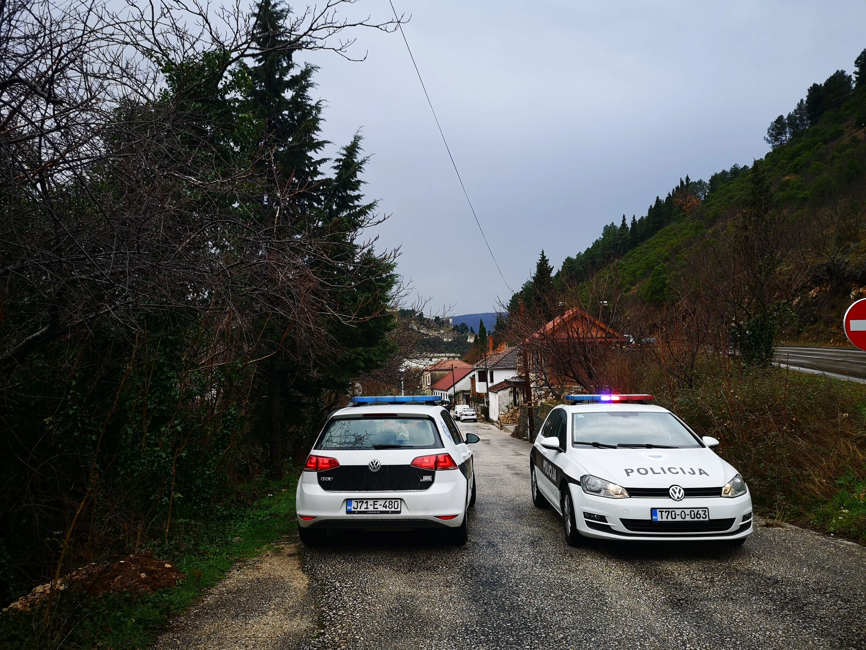 Potraga za nestalim mladićima - Čeka se da se poprave vremenski uvjeti 