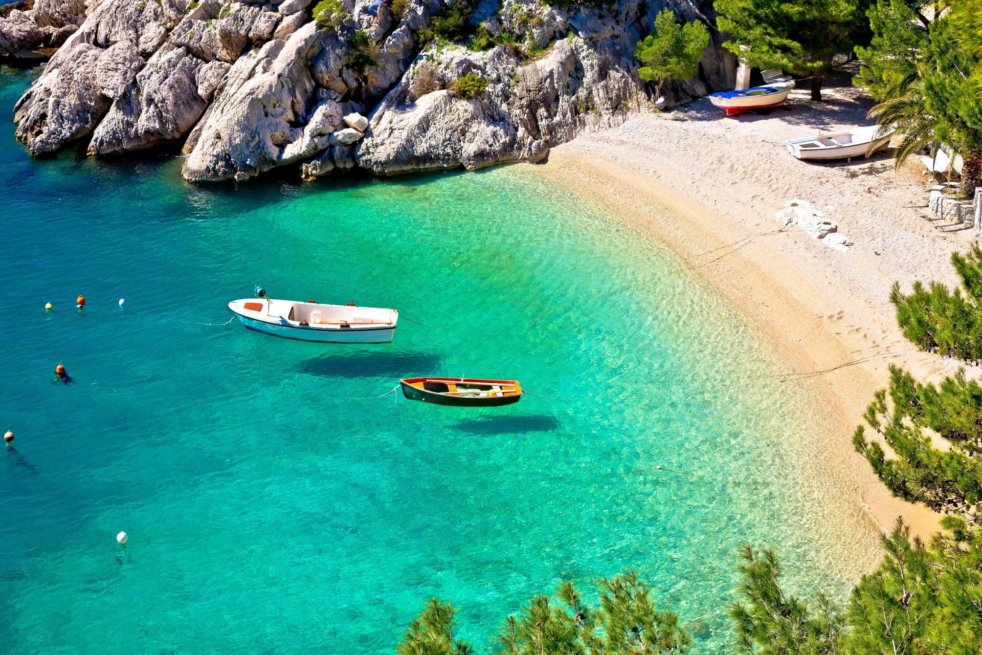 Plaža na Makarskoj rivijeri uvrštena u top 20 najljepših plaža na svijetu