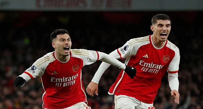 VIDEO I Arsenal slavio u derbiju, ima dva boda manje od Redsa 