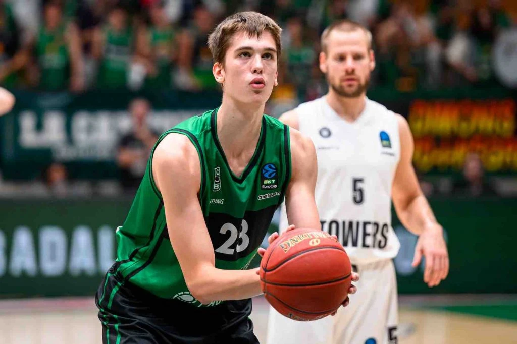 17-godišnji hrvatski biser potpisao za Joventut do 2029.