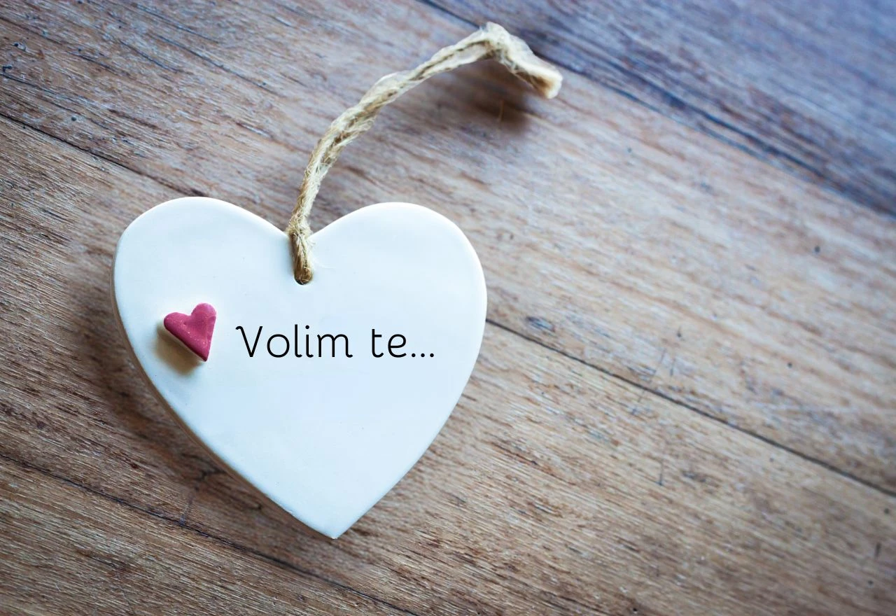 Iskažite ljubav uz ovih 60 romantičnih čestitki za Valentinovo