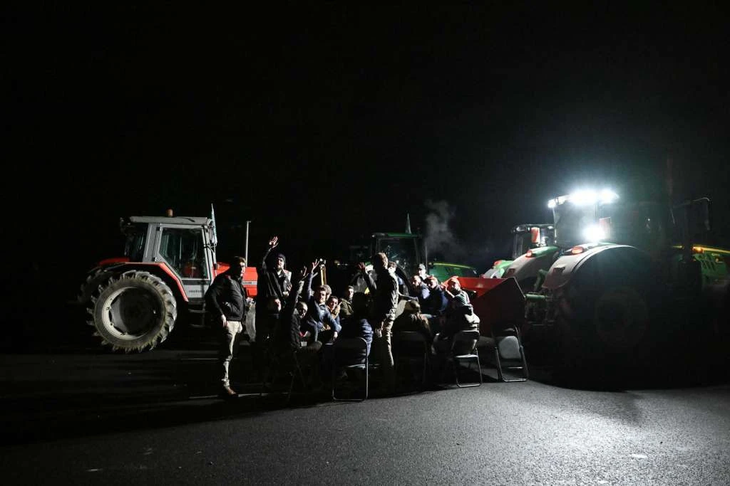Farmeri nastavljaju 'opsadu' Pariza - znate li zašto prosvjeduju?