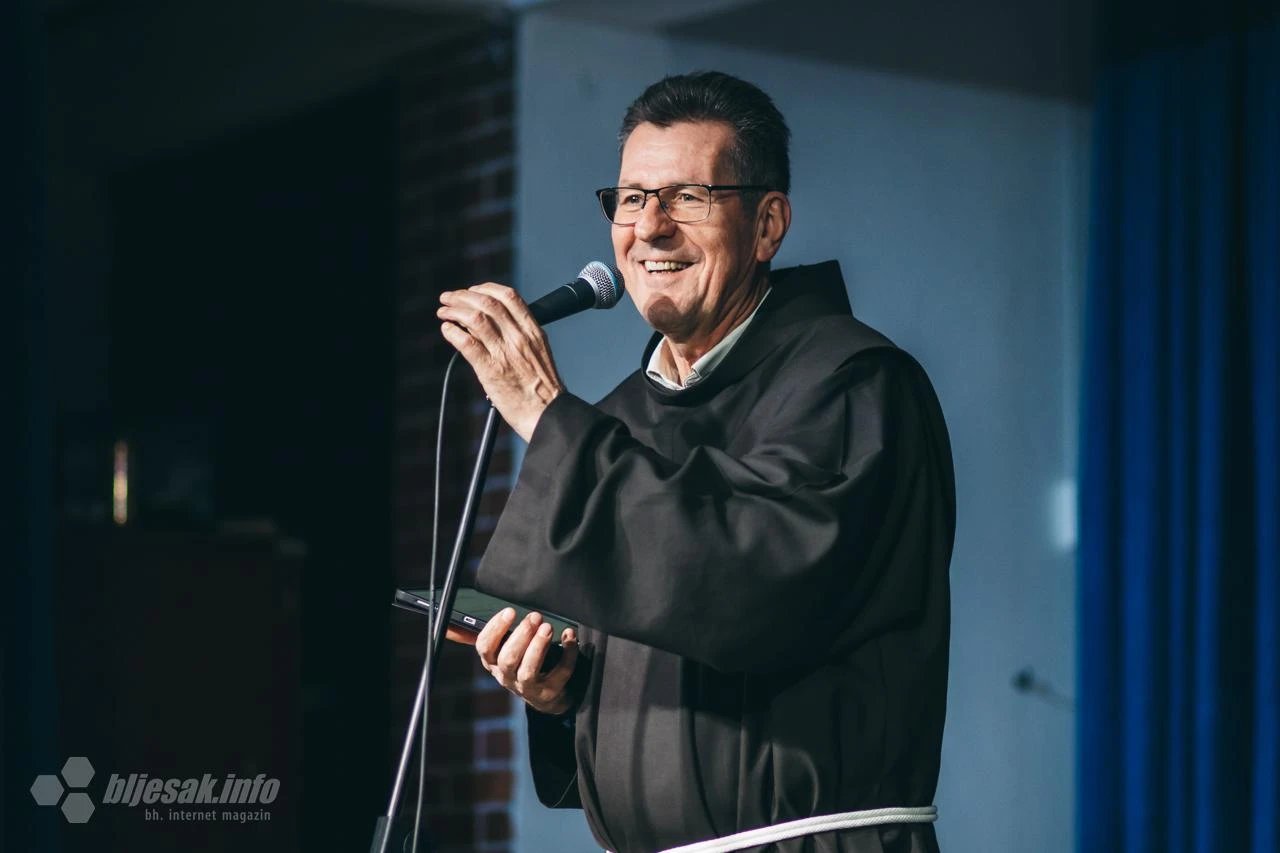 FOTO | Fra Ante Vučković mladima: Odvažite se činiti dobro!