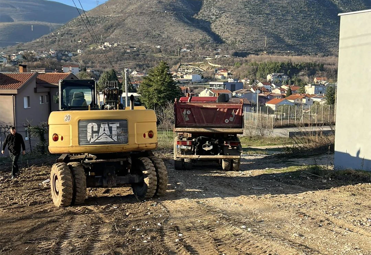 Mostar: Počeli radovi na prometnici na Bijelom brijegu