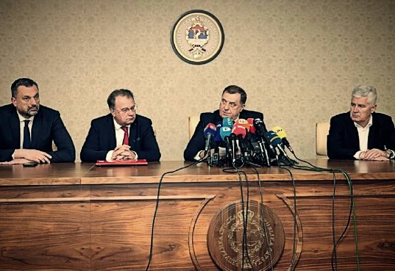 Izdaja ili dogovor?