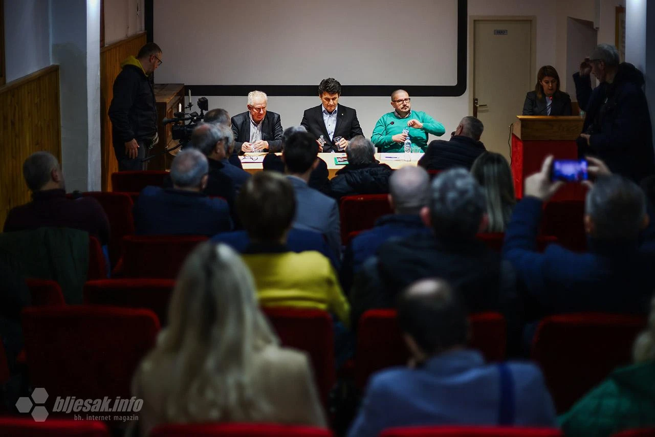 Okrugli stol o Džemalu Bijediću - "Toliko nas je malo da nam treba svaki Bošnjak"
