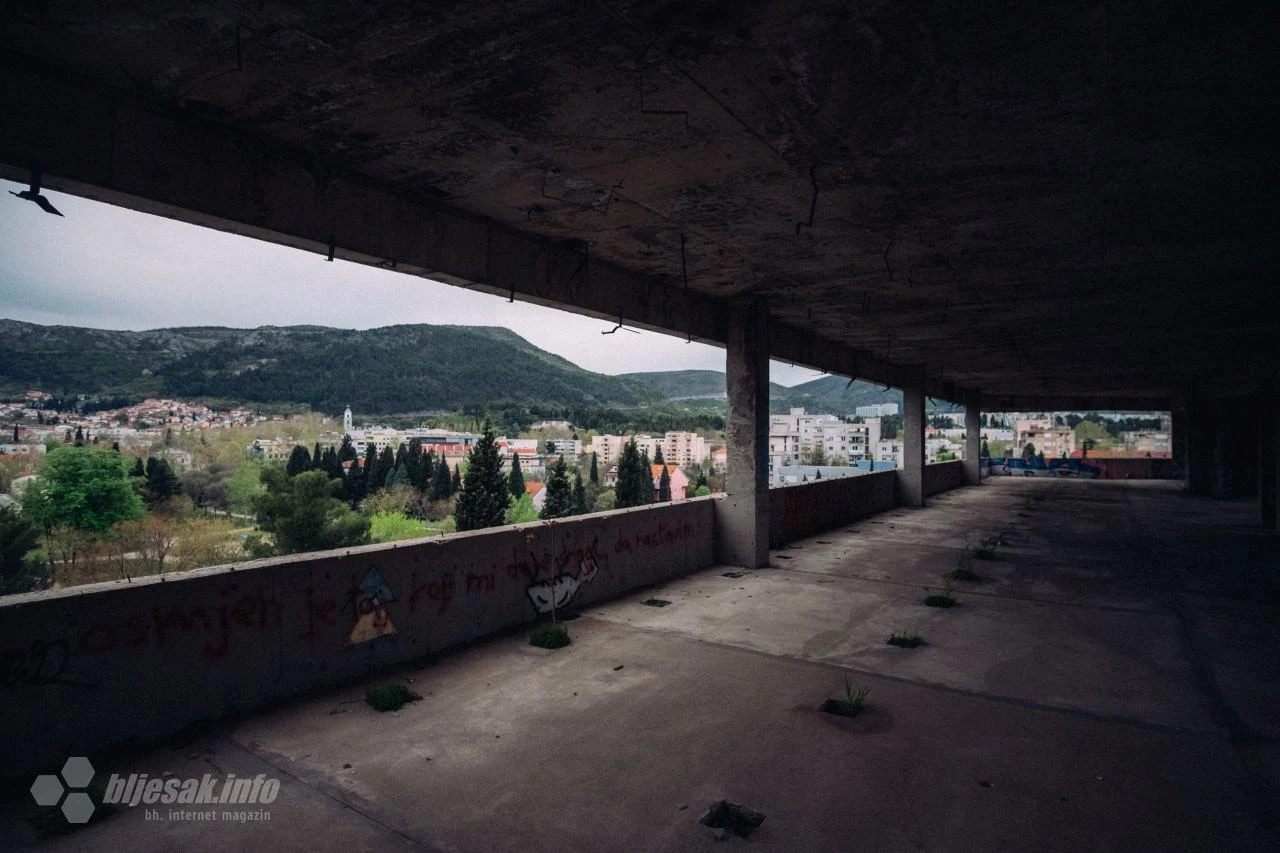 FOTOGRAFIJE OBJEKATA| Mostar opet o ruševinama: Prvo uraditi elaborat