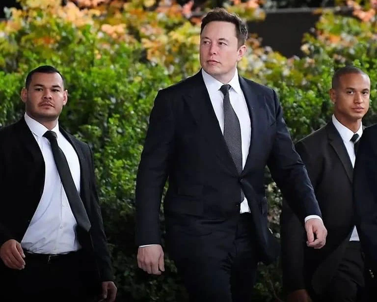 Musk postavio ultimatum Tesli zbog umjetne inteligencije u tvrtki