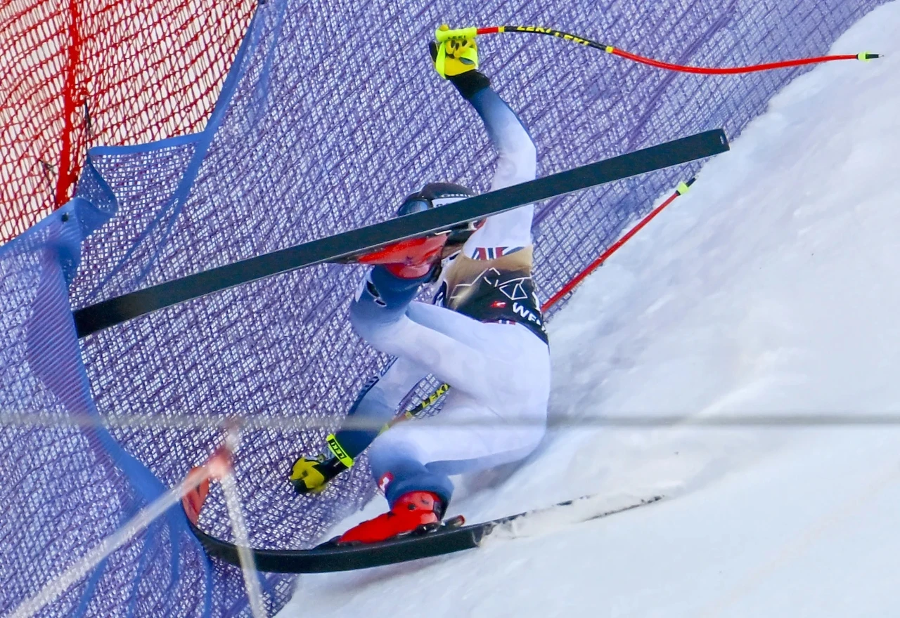 Užasan pad skijaša pri brzini od 145 km/h