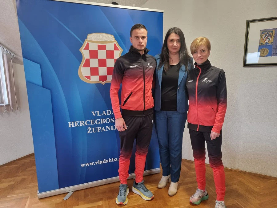 Najuspješniji atletičari na prijemu kod ministrice Nakić