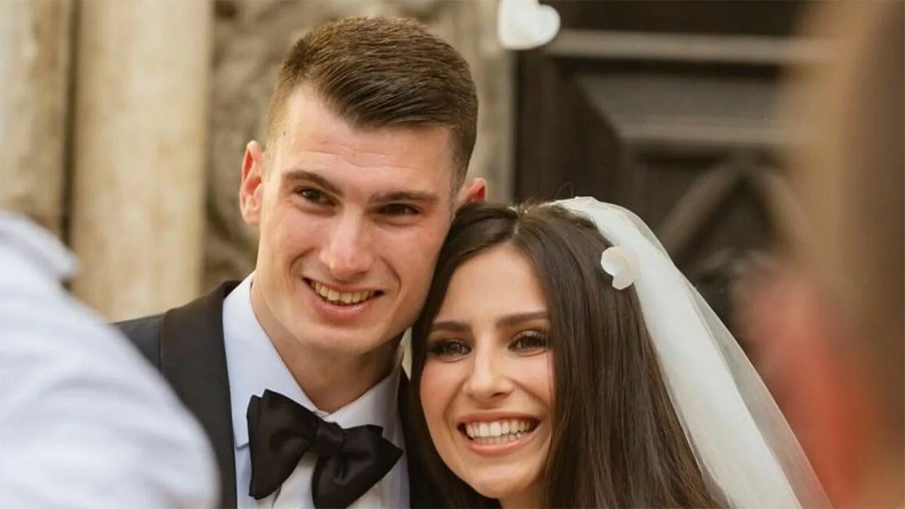 Skrivali trudnoću: Dominik Livaković i njegova Helena postali roditelji