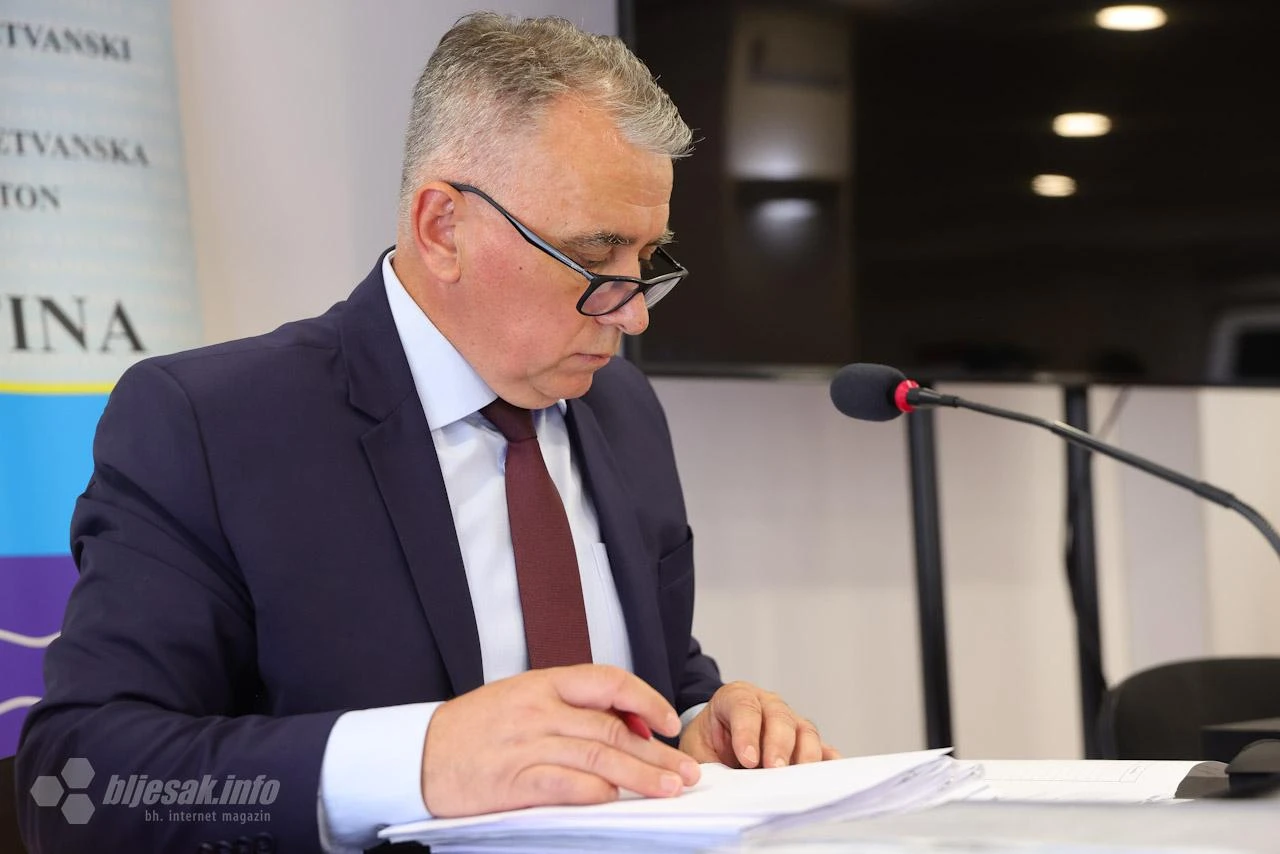 Čudić i Špago opleli po HDZ-u i SNSD-u