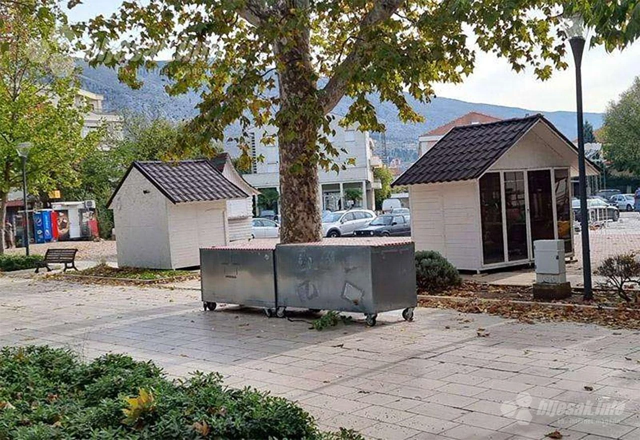 Mostar: Obijene kućice na Adventu - ukradeni novci i noževi
