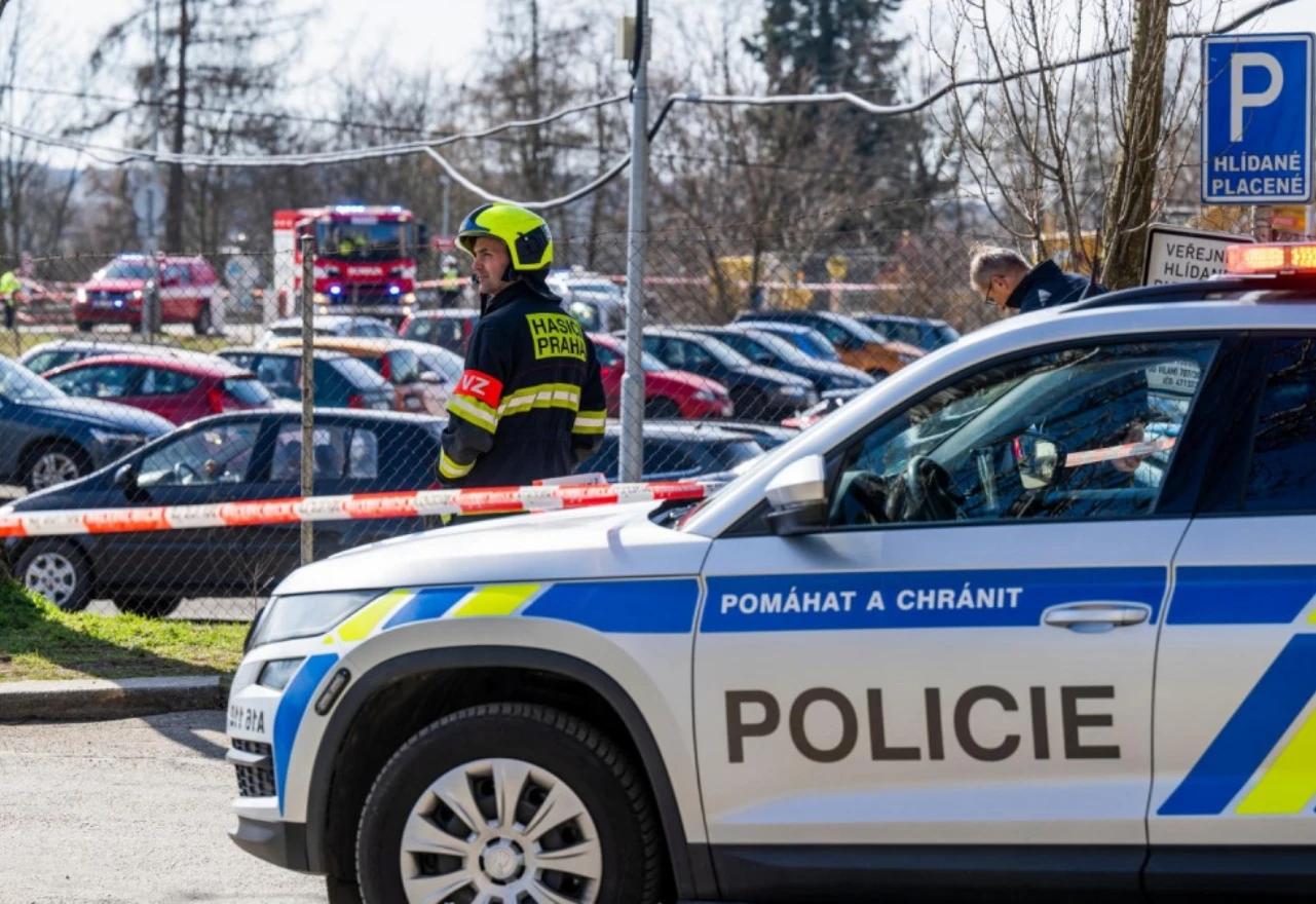 Napadač iz Praga prije samoubojstva u pismu priznao ubojstvo muškarca i bebe