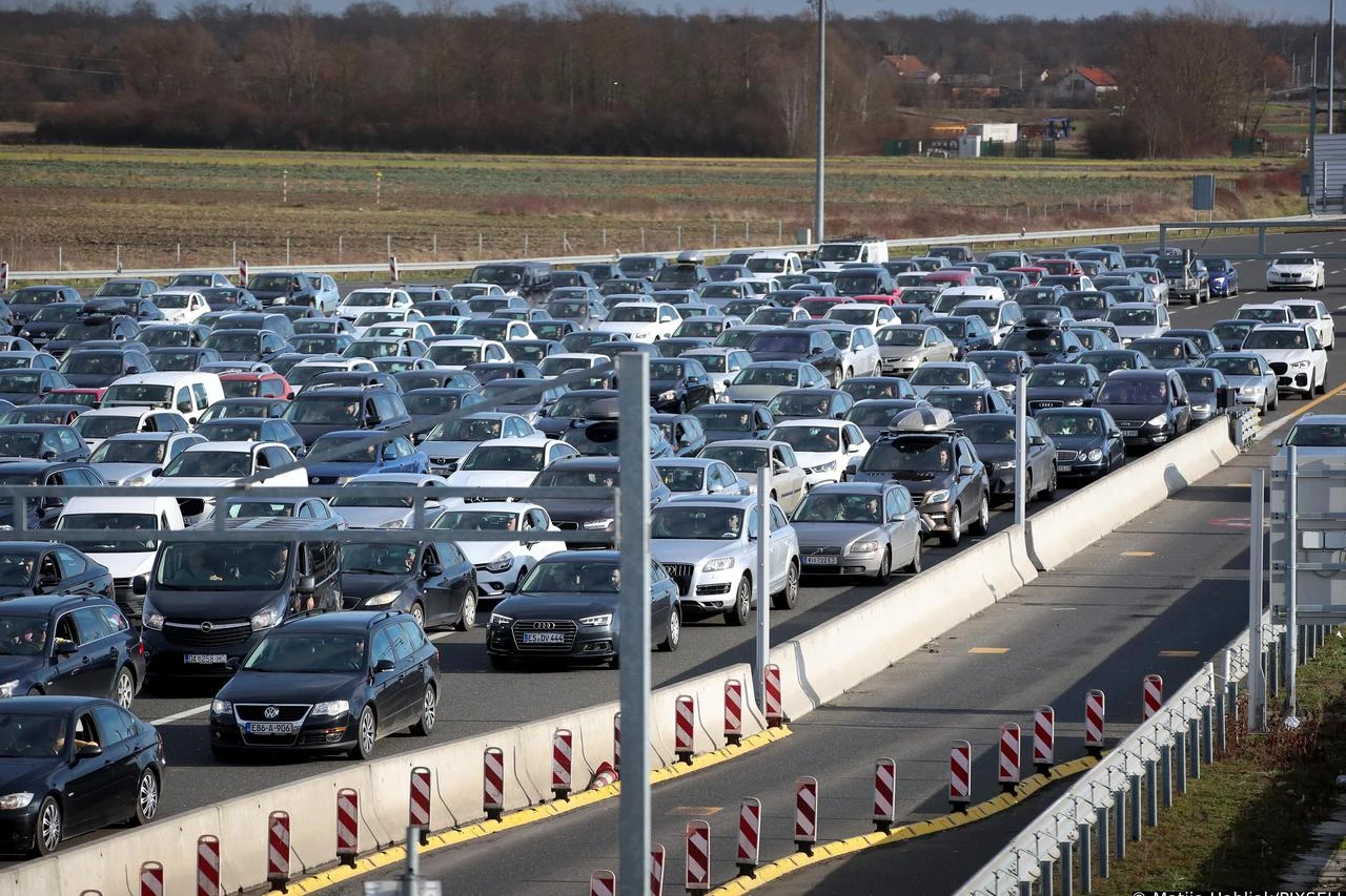 Oprezno: Pojačan promet na gotovo svim pravcima u BiH