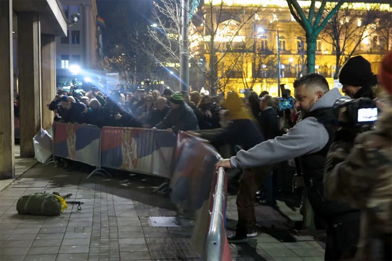 'Srbija je na rubu građanskog rata'
