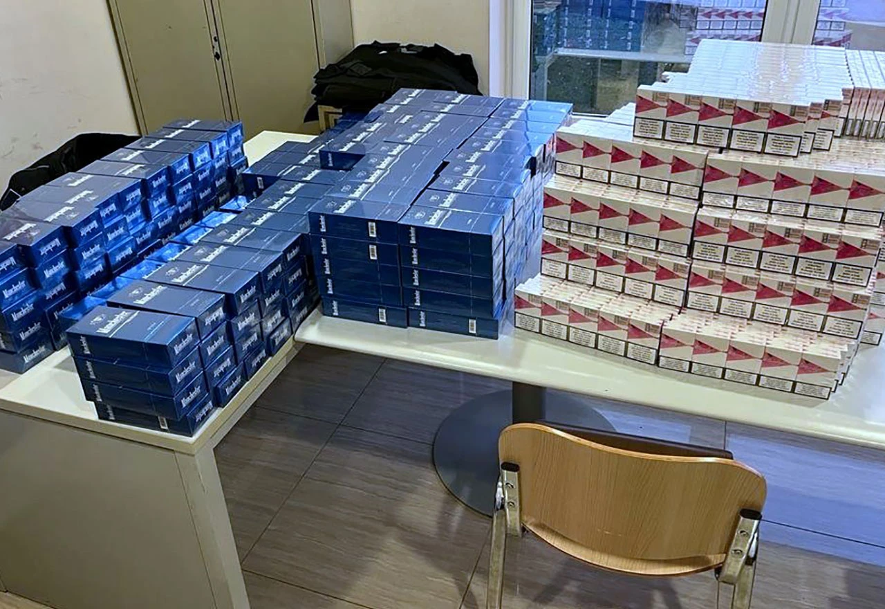 U Grudama zaplijenjene cigarete, duhan i novac