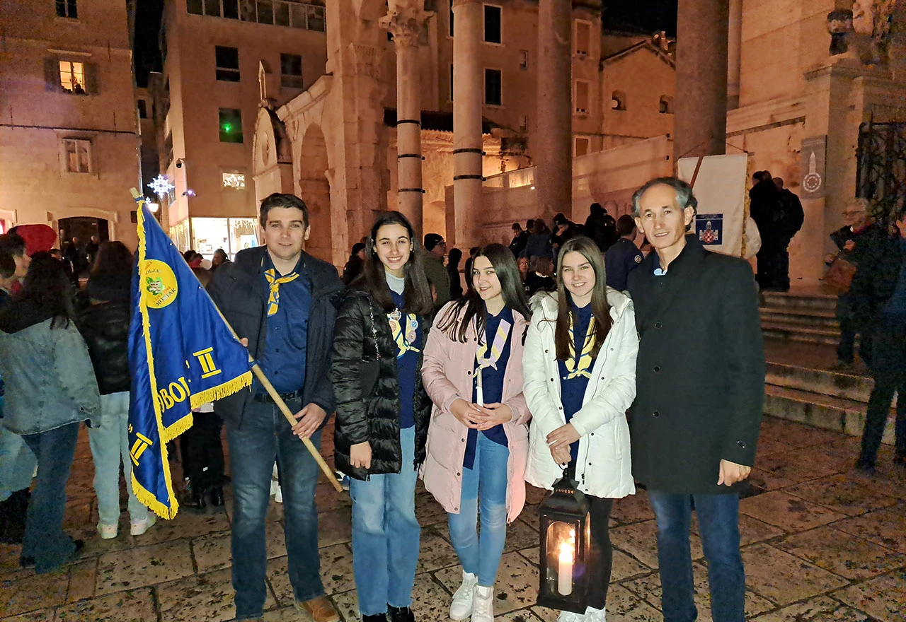 Humanitarni koncert 'Svečanost svjetla'