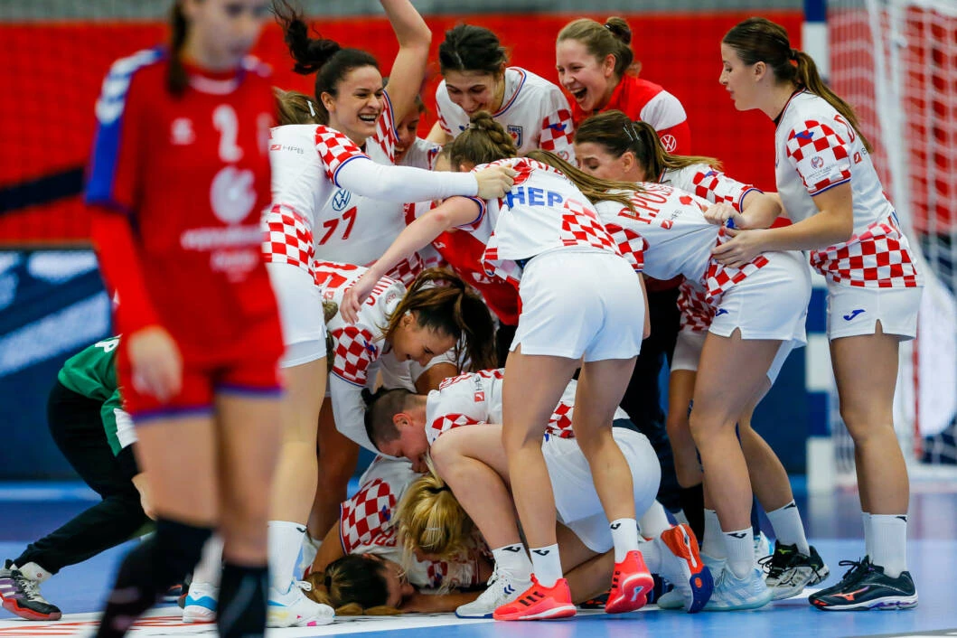 Švedska je u četvrtfinalu, može pomoći i Hrvatskoj