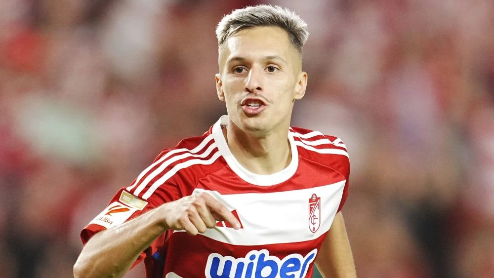 Bayern dovodi "momka s ulice" 
