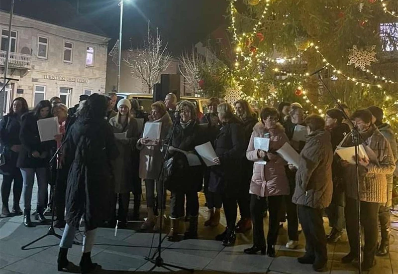 Započele adventske manifestacije u Livnu, Tomislavgradu i Kupresu