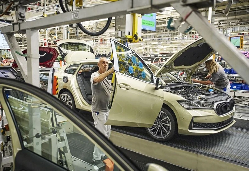 Škoda započela proizvodnju novog Superba zajedno s novim Passatom