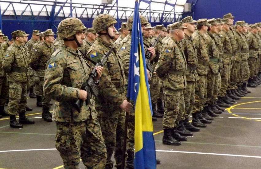 Komšić ruši Zakon o obrani BiH