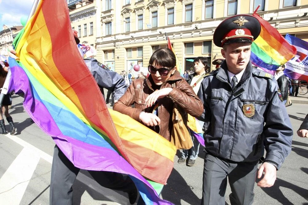 U Rusiji zabranjeno djelovanje LGBT pokreta