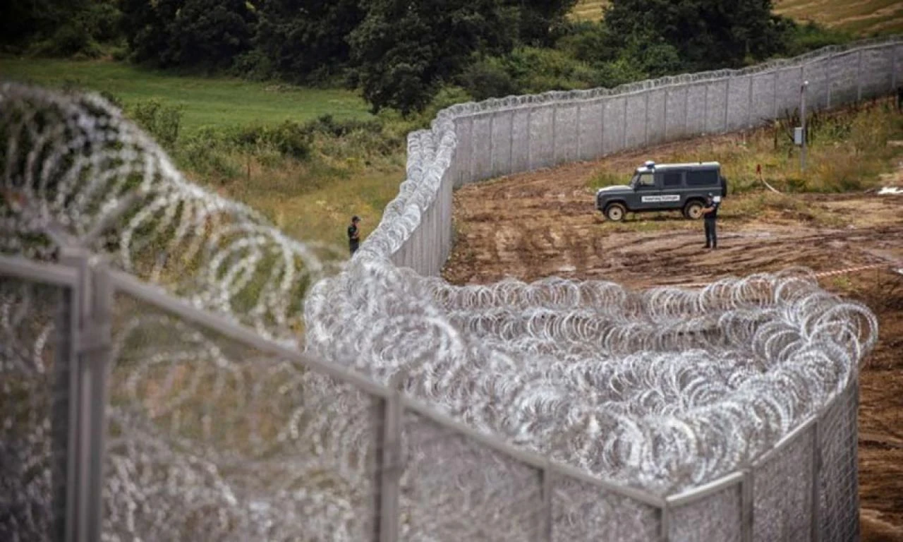 Mađarska, uz dva reda žice, ima više ilegalnih migranata od Hrvatske