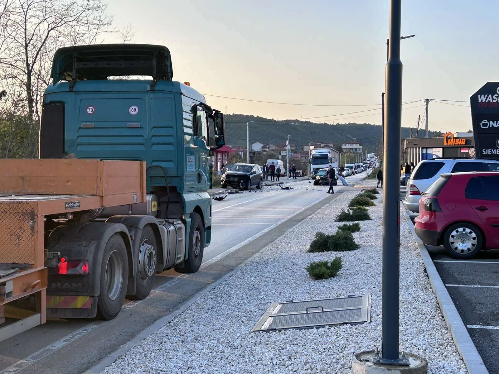 Teška prometna nesreća na ulazu u Stolac, ima ozlijeđenih
