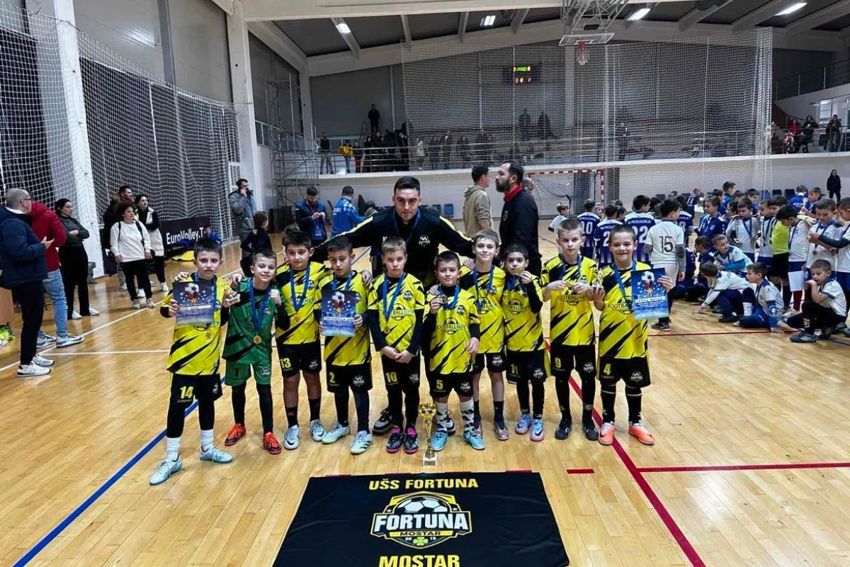 Trijumf dječaka UŠS Fortuna Mostar: Zajedništvom do prvog mjesta