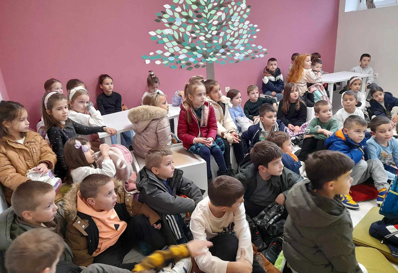 Prvašići posjetili mostarsku knjižnicu