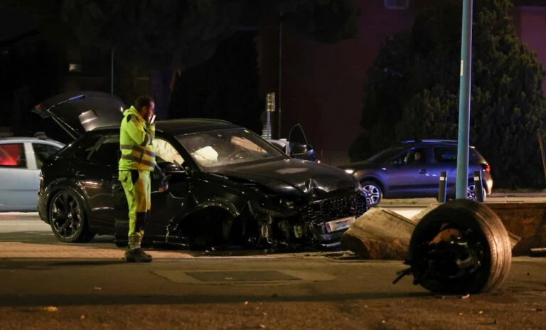 Balotelli pričao o reprezentaciji, kasnije se autom zabio u zid 