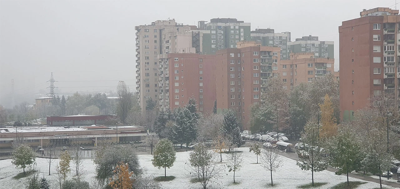 Snijeg zabijelio glavni grad BiH