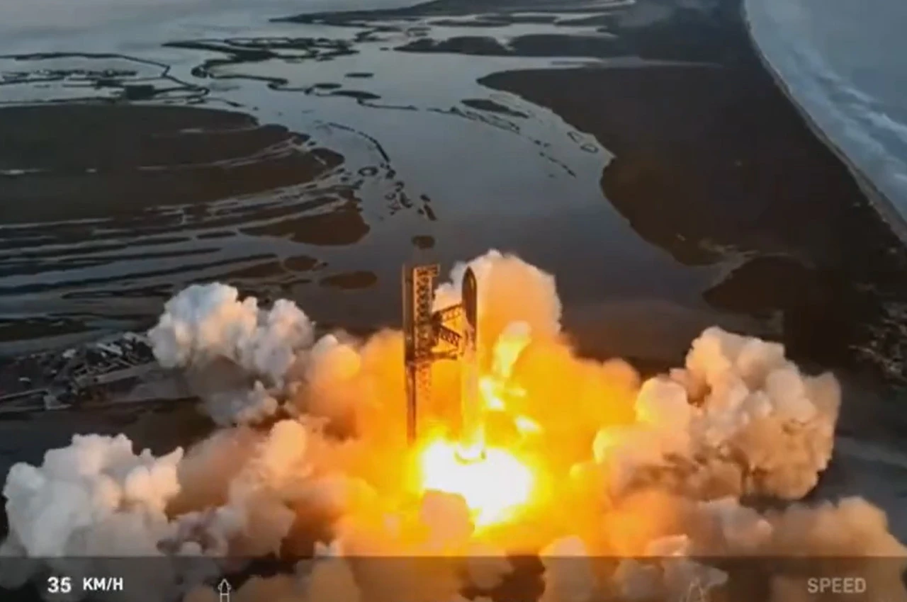 Lansirana najjača raketa u povijesti, eksplodirala u drugoj fazi