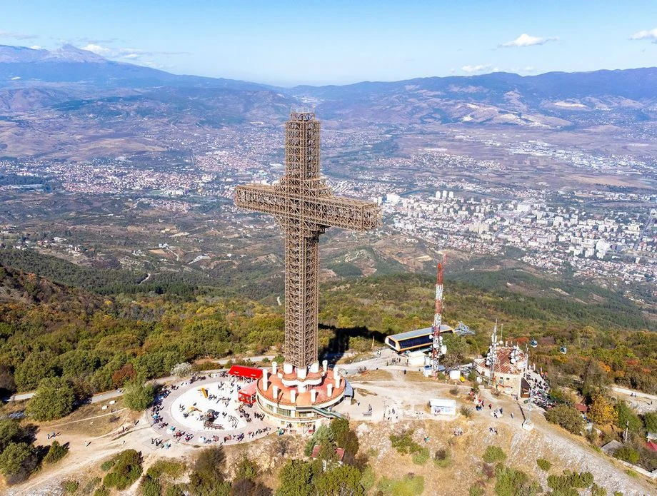 Znate li gdje se nalazi najveći križ u susjedstvu?