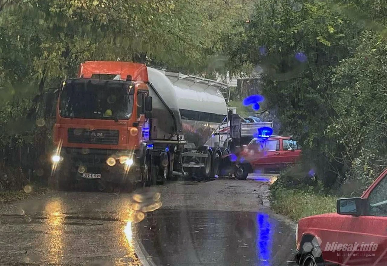 Prometna nesreća na cesti Domanovići - Buna
