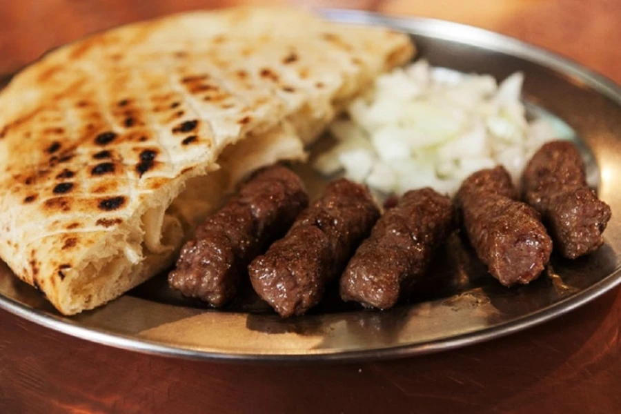 Odzvonilo ćevapima i bureku na Jadranu?