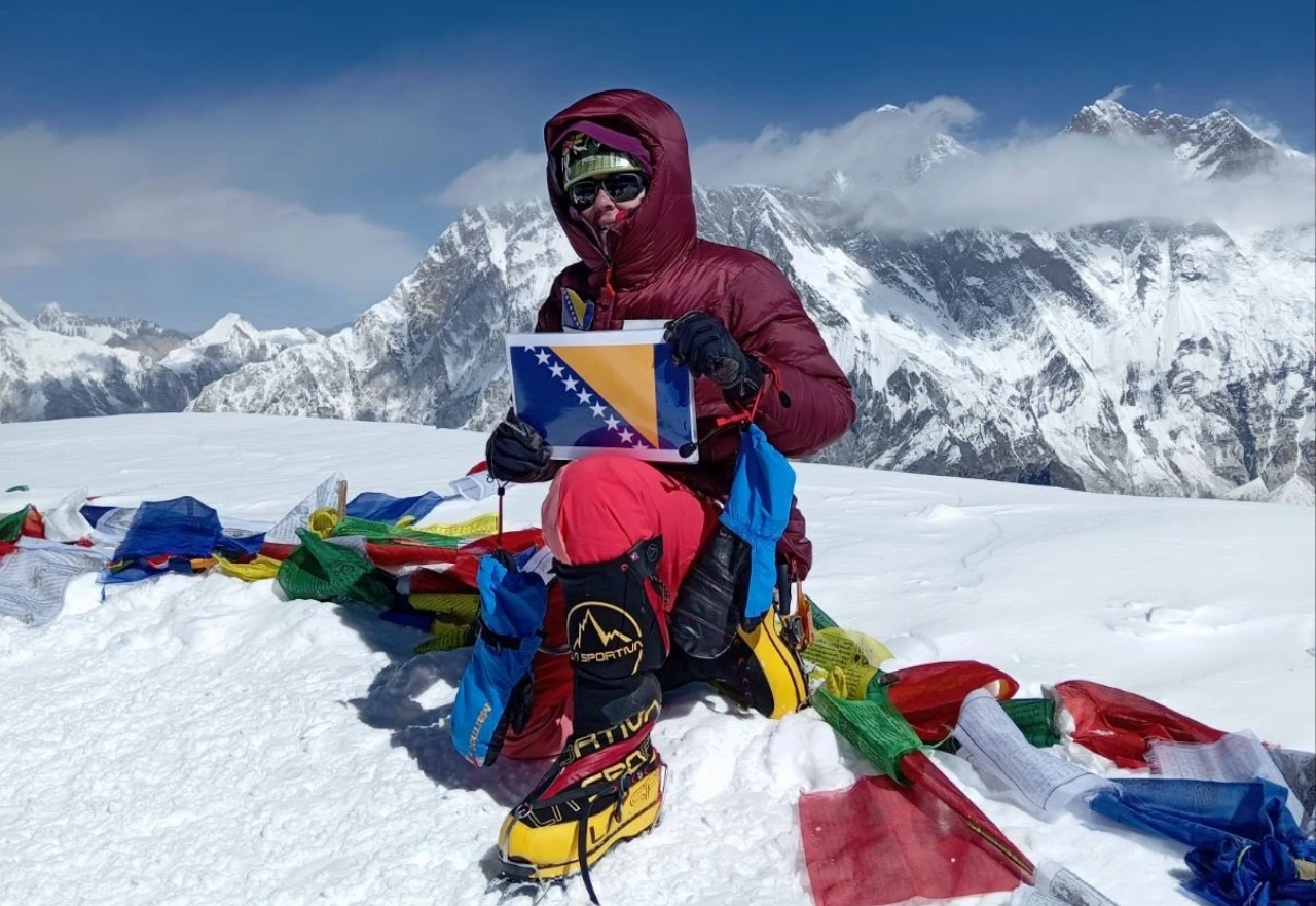 Naida Avdić, prva žena iz BiH na vrhu Ama Dablam 